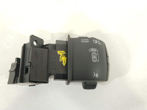 Used Switch Switch 37200597 37200597