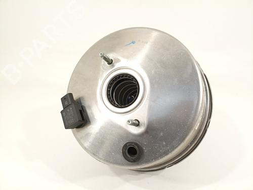 Used Servo brake MERCEDES-BENZ GLE (V167) GLE 300 d 4-matic (167.119) (245 hp) 17615301