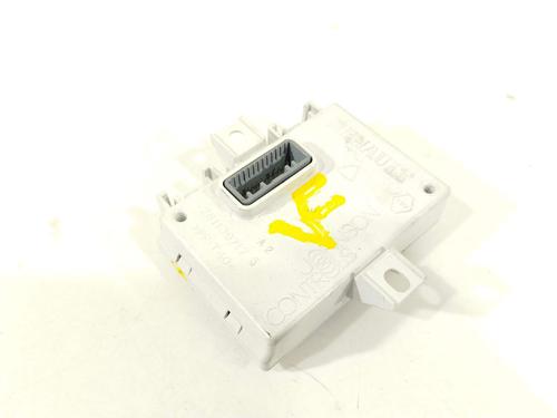 Used Electronic module Electronic module 32210626 32210626