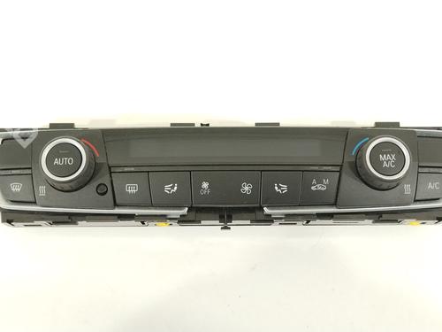 Used Climate control BMW 3 Touring (F31) 320 d (190 hp) 17491118