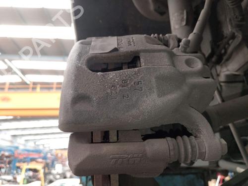 Used Right front brake caliper Right front brake caliper 37192696 37192696