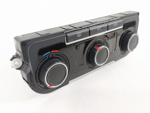 Used Climate control Climate control VW CADDY ALLTRACK Box Body/MPV (SAA) 2.0 TDI (102 hp) 10379479 10379479