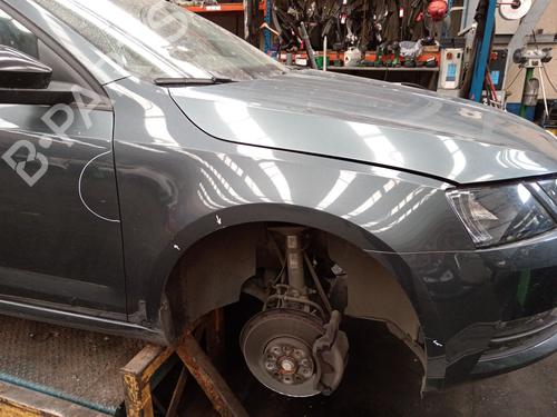 Used Right front fenders Right front fenders SKODA OCTAVIA III (5E3, NL3, NR3) 1.5 TSI (150 hp) 34099464 34099464