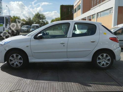 Used Parts PEUGEOT 206+ (2L_, 2M_)  1.4 HDi eco 70  4957111