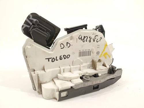 front-right-lock-seat-toledo-iv-kg3-5e1837016a-2012-2013-2014-2015-2016-2017-2018-2019-16792004 main image