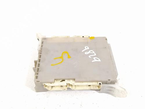 Used Fuse box Fuse box 11940239 11940239