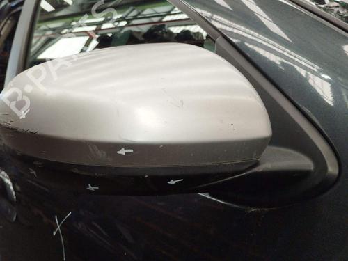 Retrovisor direito Retrovisor direito DACIA DUSTER (HM_) 1.2 TCe 125 (HMMA) (125 hp) 39931425 39931425