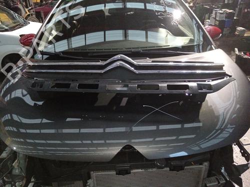 Used Grille CITROËN C3 III (SX) 1.2 THP 110 (SXHNPS, SXHNZT, SXHNZ6) (110 hp) 31924430