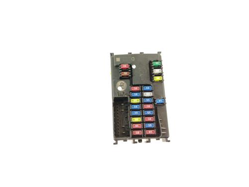 Used Fuse box Fuse box 32141817 32141817