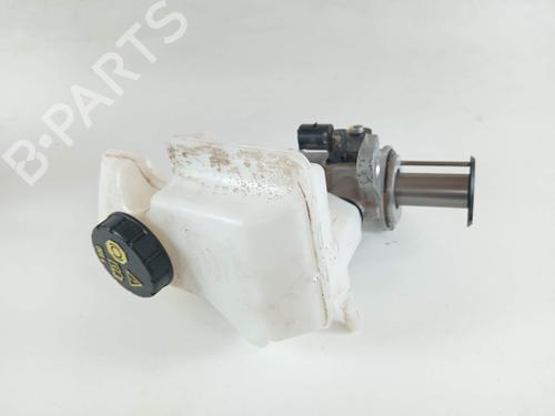 Used Brake master cylinder Brake master cylinder 18239569 18239569