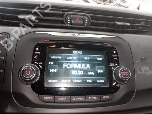 radio-alfa-romeo-giulietta-940_-2010-2011-2012-2013-2014-2015-2016-2017-2018-2019-2020-38235272 main image