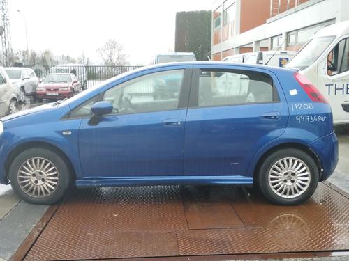 Fuse box FIAT GRANDE PUNTO (199_) 1.3 D Multijet (199.AXD11, 199.AXD1A, 199.AXD1B,... | BP16215968E1 