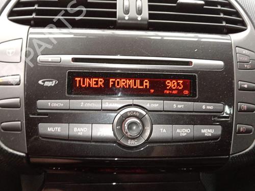 Used Radio Radio FIAT BRAVO II (198_) 1.6 D Multijet (198AXH1B) (105 hp) 38557881 38557881