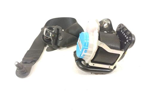 Used Front right seatbelt Front right seatbelt MERCEDES-BENZ A-CLASS (W176) A 200 (176.043) (156 hp) 40458797 40458797