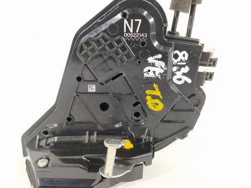 Used Rear right lock TOYOTA PRIUS PLUS (_W4_) 1.8 Hybrid (ZVW40W, ZVW41W) (136 hp) 12255205