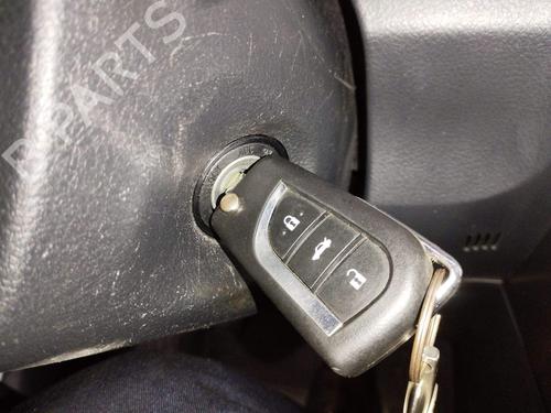 ignition-barrel-toyota-verso-_r2_-2009-2010-2011-2012-2013-2014-2015-2016-2017-2018-38175073 main image