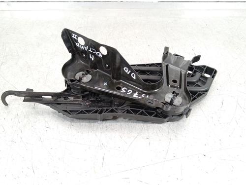 Used Right headlight support SKODA OCTAVIA II (1Z3) 1.6 TDI (105 hp) 30754787