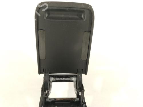 Armrest / Center console VW GOLF VI (5K1) 1.6 TDI | BP37402920I20 - Image 9
