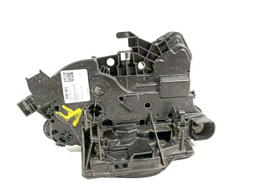 front-left-lock-seat-ibiza-v-kj1-kjg-10b837015b-2017-21175192 main image