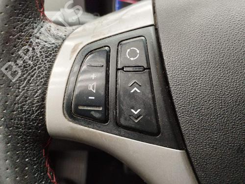 steering-wheel-controls-hyundai-i30-fd-2007-2008-2009-2010-2011-2012-36017227 main image