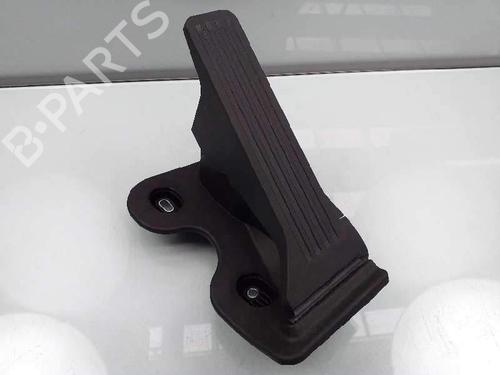 Used Pedal Pedal 5802338 5802338