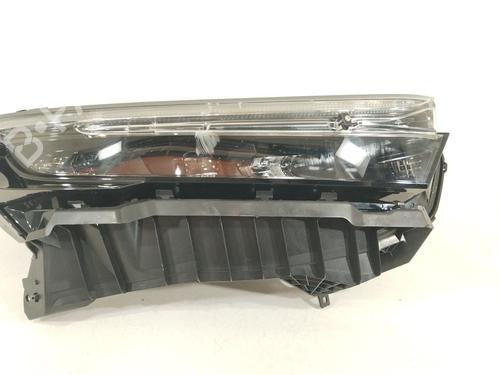 Used Right headlight Right headlight 38511398 38511398