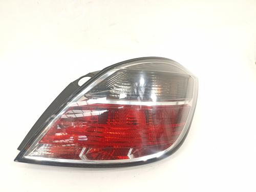 Used Right taillight OPEL ASTRA H (A04) [2004-2014]  13920875