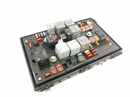 Used Fuse box OPEL ASTRA J (P10) [2009-2016]  19426520