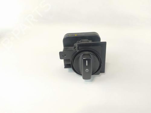 Used Headlight switch Headlight switch 14913876 14913876
