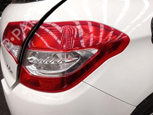 Right taillight CITROËN C4 II (NC_) 1.6 HDi 90 | BP37173068C35 - Image 2