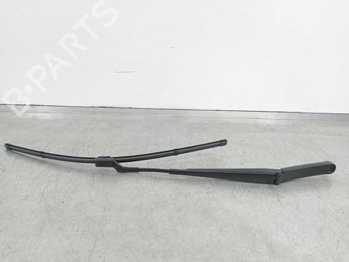 Used Front windshield wiper arm SEAT IBIZA V (KJ1, KJG) [2017-2025]  18405469