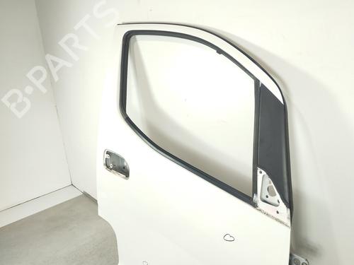 Right front door NISSAN NV200 / EVALIA Bus  | BP16810515C3 