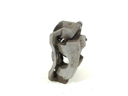 Used Right front brake caliper Right front brake caliper 31882141 31882141