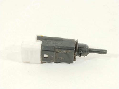 switch-renault-master-iii-van-fv-2010-25936404 main image