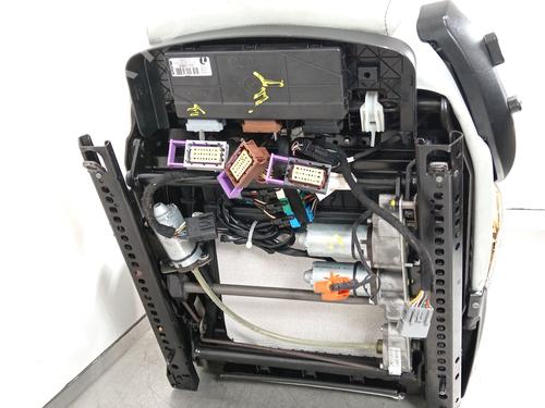 Left front seat MASERATI GRAN TURISMO I 4.7 S | BP31645188C15 - Image 11