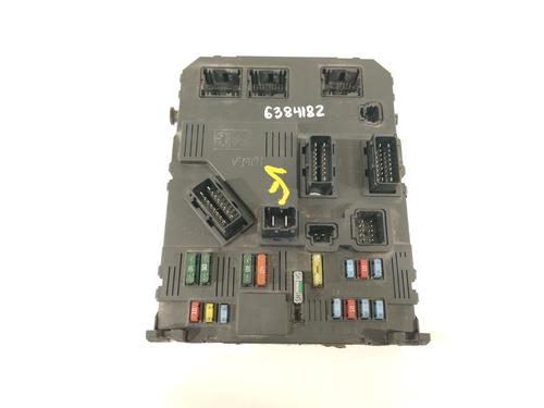 Used Fuse box CITROËN C2 (JM_) 1.4 HDi (68 hp) 30202370