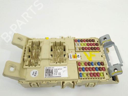 Used Fuse box Fuse box 26552835 26552835