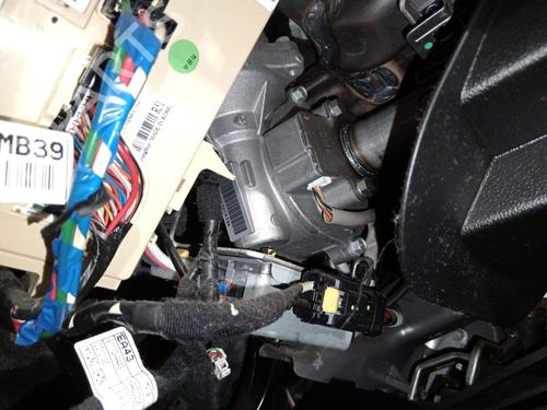 steering-column-kia-carens-iv-2013-37466962 main image
