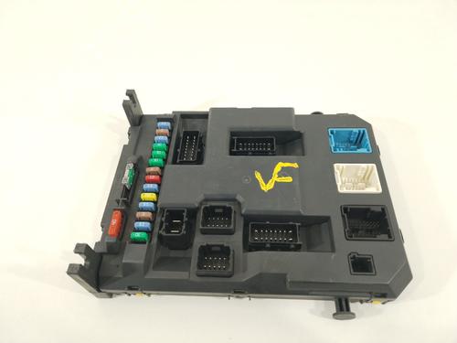 Used Fuse box Fuse box 29250365 29250365
