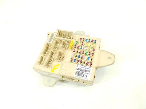 Used Fuse box Fuse box 16792661 16792661