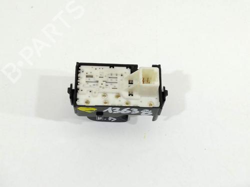 Right front window switch TOYOTA AURIS (_E18_) 1.8 Hybrid (ZWE186_, ZWE186R) | BP23547705I26 - Image 3