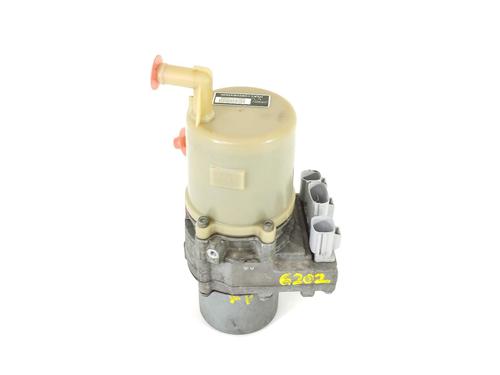 Used Steering pump Steering pump 6936882 6936882