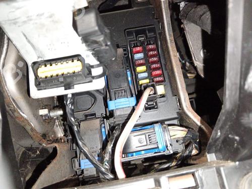 Used Fuse box Fuse box 35769791 35769791