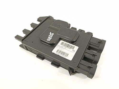Used Fuse box RENAULT MEGANE III Hatchback (BZ0/1_, B3_) [2008-2025]  15897160