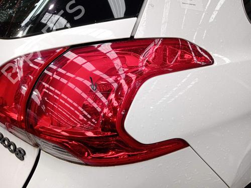 Right taillight PEUGEOT 2008 I (CU_) 1.6 BlueHDi 120 | BP37154183C35 - Image 2