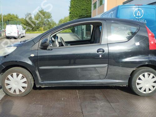 Used Parts PEUGEOT 107 (PM_, PN_) 1.4 HDi 4673044