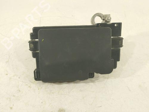 Used Fuse box Fuse box 38735434 38735434