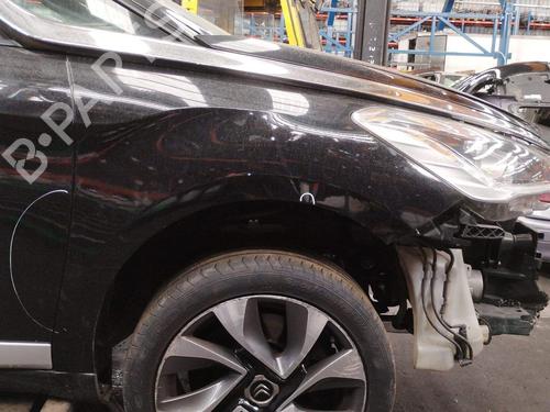 Used Right front fenders Right front fenders CITROËN DS5 2.0 HDi 165 (163 hp) 39980928 39980928