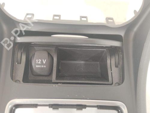 Middle console MERCEDES-BENZ A-CLASS (W176) A 200 (176.043) | BP36886404I22 - Image 2