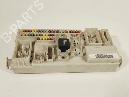 fuse-box-ford-focus-ii-da_-hcp-dp-2004-2005-2006-2007-2008-2009-2010-2011-2012-2013-30316324 main image